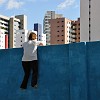 Construction site art. Arte em volta de uma construção.