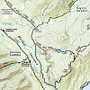We drove a one-lane dirt road to get to the trail head of Howe Lake (3.55 miles roundtrip, 463 ft elevation gain). Fomos de carro numa estrada de barro de uma pista apenas até chegar no começo da trilha para o Lago Howe (5,5 km, 141 m de elevação).