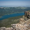 And on the other the Lower Two Medicine Lake. E do outro o Lago Baixo Dois Remédios. : Glacier NP, Mt Henry Scenic Point, vacation 2014