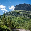 This is a fairly easy trail passing by a series of small lakes and creeks. Esta é uma trilha razoalmente fácil e que passa por vários lagos e riachos. : Glacier NP, Redrock Lake and Falls, vacation 2014