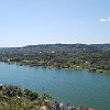 Este é o Rio Colorado que passa pelo centro de Austin.
