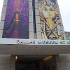 A entrada do museu.
