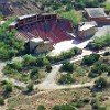 Every year the play "Texas" is performed here in the summer. Todos os anos a peça "Texas" é apresentada ali no verão.