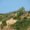 From nearly the end of the trail, I zoomed in to see our cabin. Quase no fim da trilha, eu usei o zoom para ver nosso chalé.