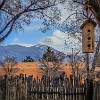 The breakfast table view of Mt. Wheeler. A vista da mesa do café matinal com o Monte Wheeler. : La Posada de Taos, Mt. Wheeler, Taos